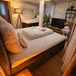 Apartman Gartenwohnung-terrasse-3 Schlafzimmer-85zolltv-arcade Schwabach